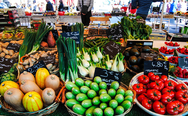 Mercato-frutta-verdura-Nizza