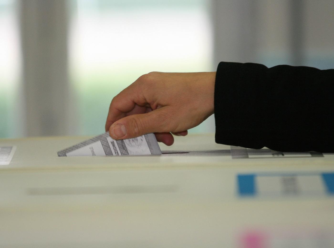Esercizio del diritto di voto per l'elezione dei  Membri del Parlamento Europeo spettanti all'Italia da parte dei Cittadini dell'Unione Europea residenti in Italia.  Presentazione domanda entro il 25 